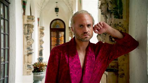 l assassinio di gianni versace episodio 1|The Assassination of Gianni Versace: American Crime Story.